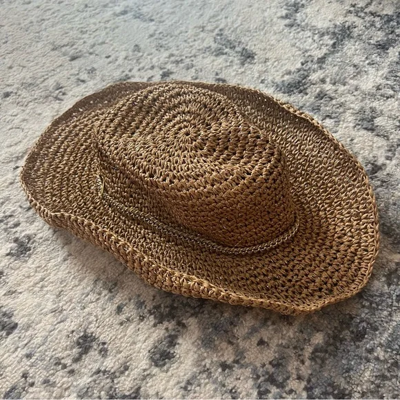 Aerie Chain Cowboy Hat - Picture 3 of 4